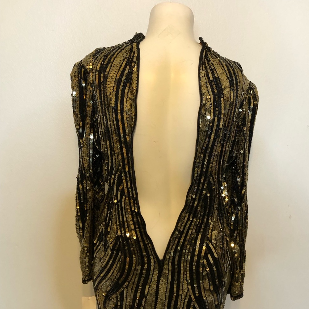 Judith Ann Creation Black & Gold Fully Sequin Long Sleeved Gown. Med - Picture 9 of 13